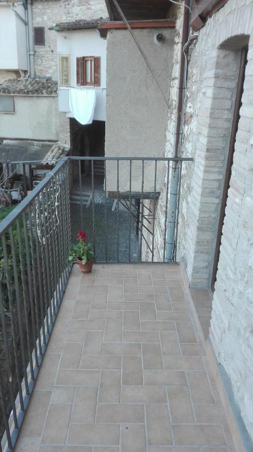 Ferienwohnung Casa Del Frate Assisi Exterior foto