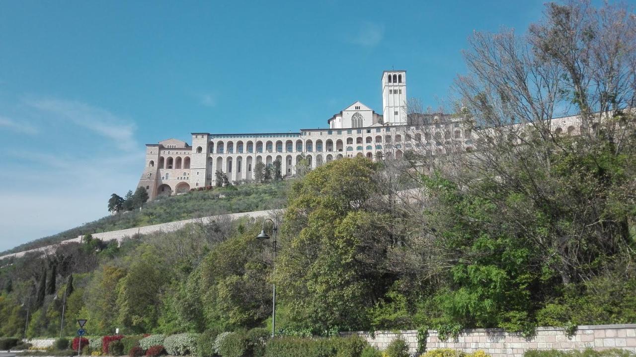 Ferienwohnung Casa Del Frate Assisi Exterior foto